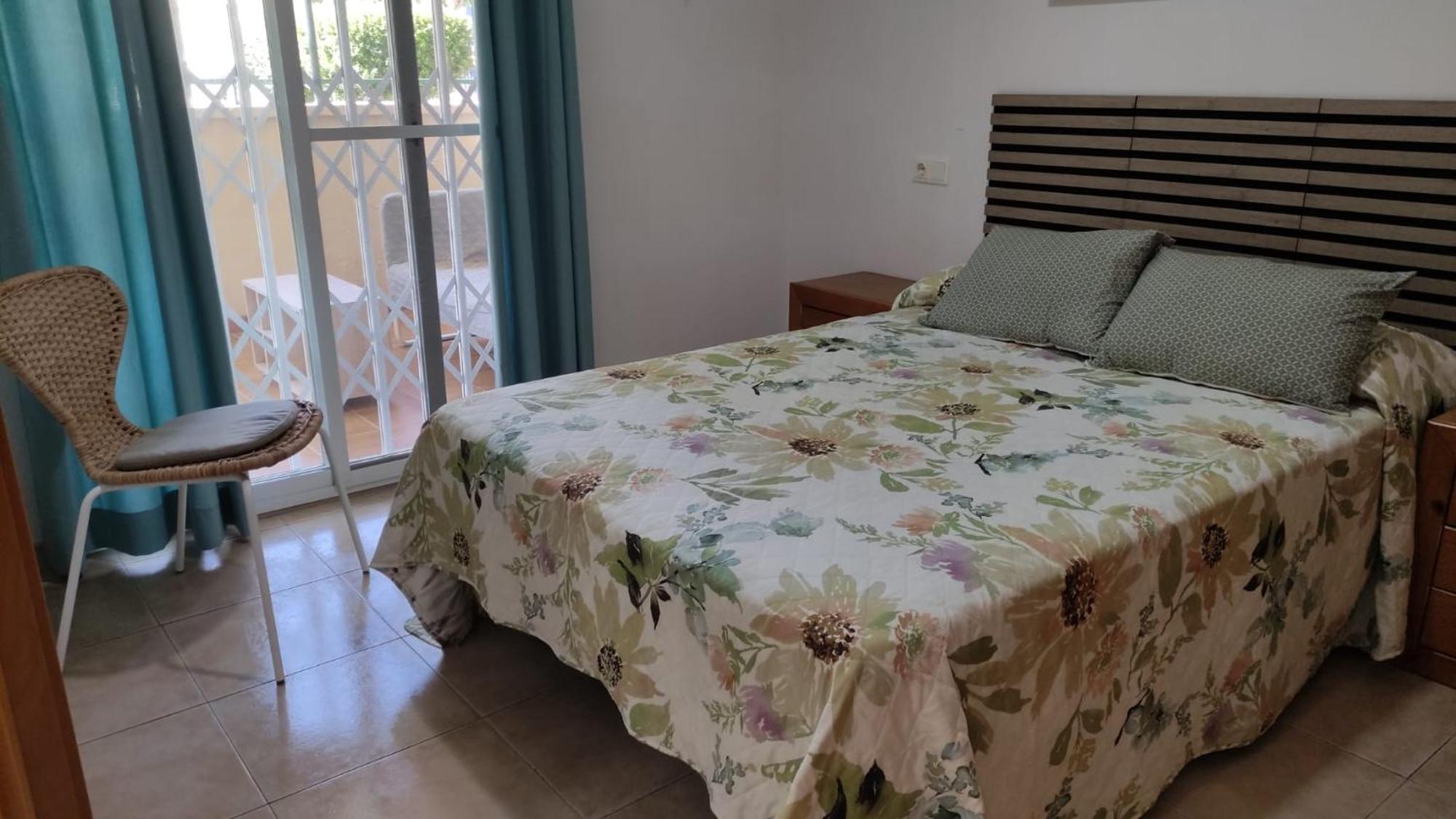 Apartamento Con Piscina Y Cerca De La Playa Canet d'En Berenguer Bagian luar foto